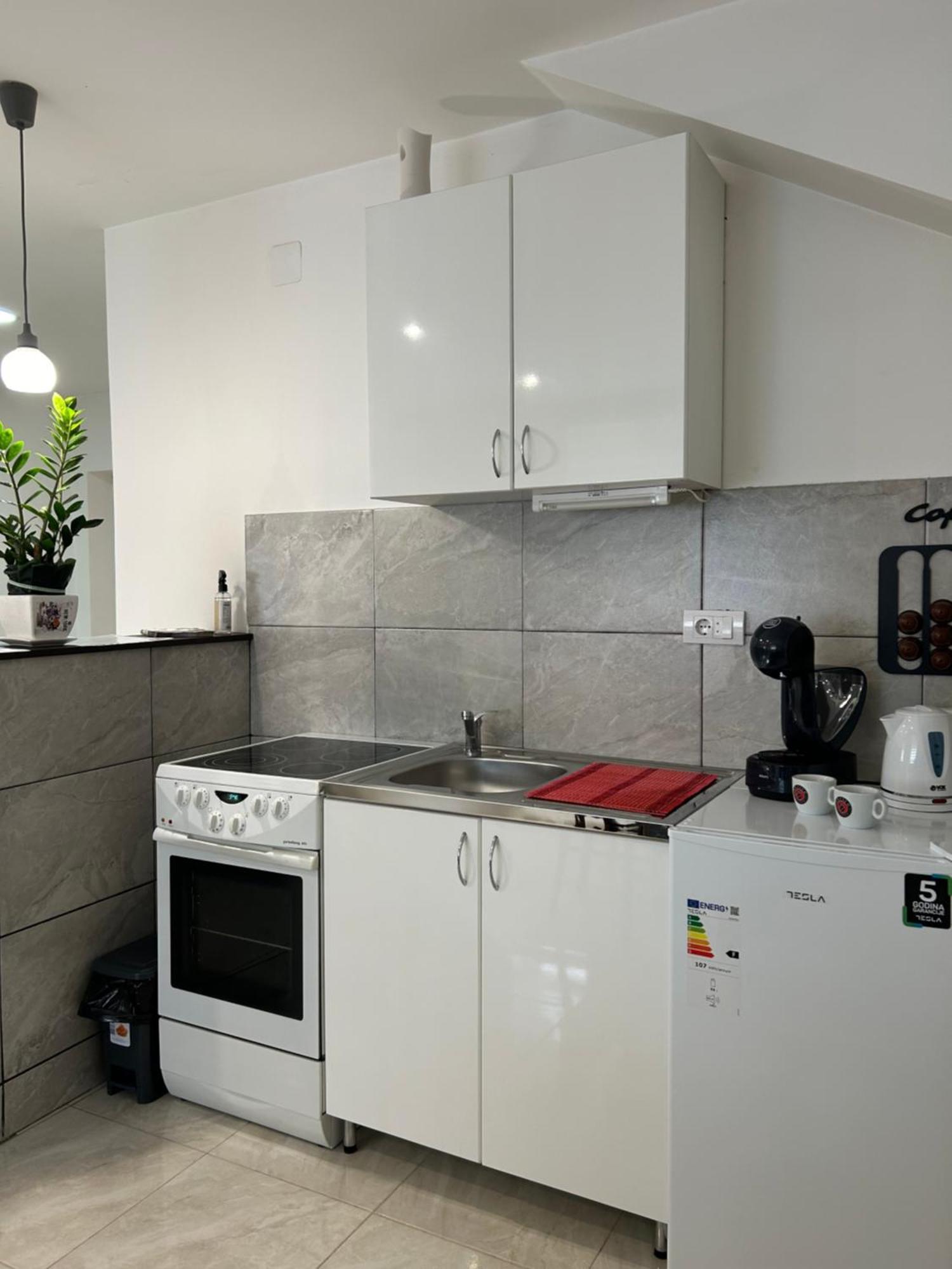 Apartman Diamond Lux Surčin Kültér fotó
